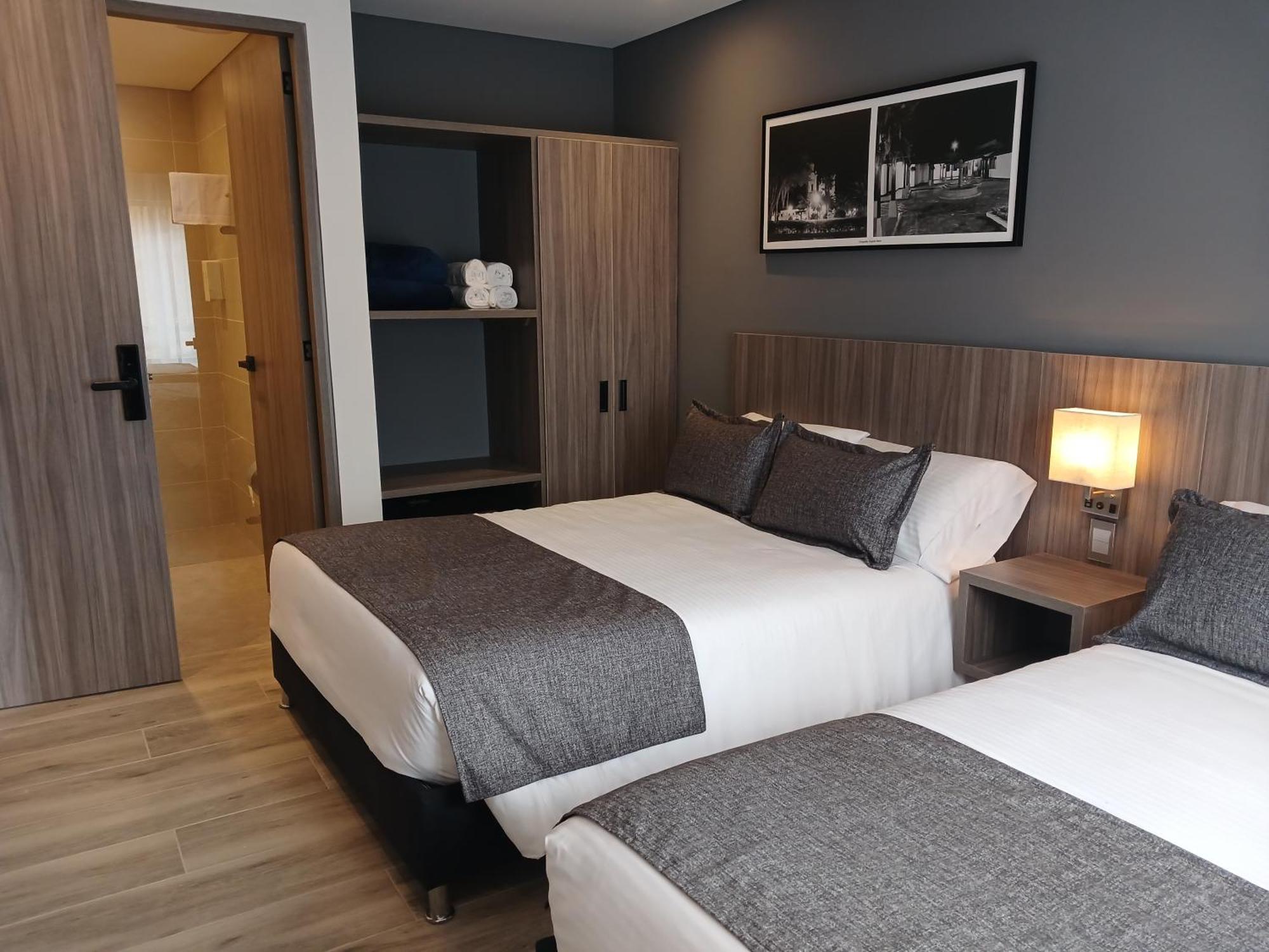 Hotel Santino Jenesano Luaran gambar