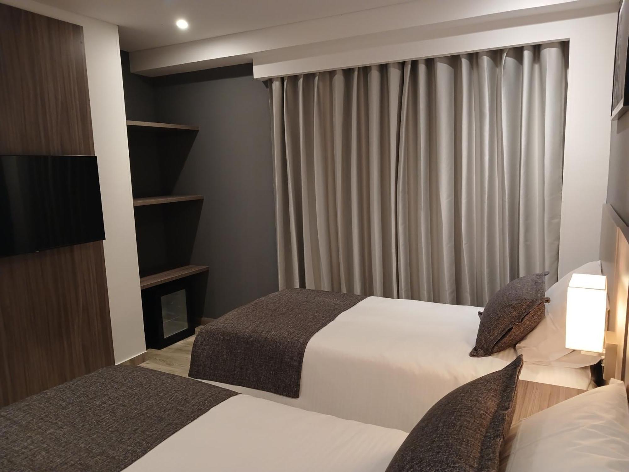 Hotel Santino Jenesano Luaran gambar