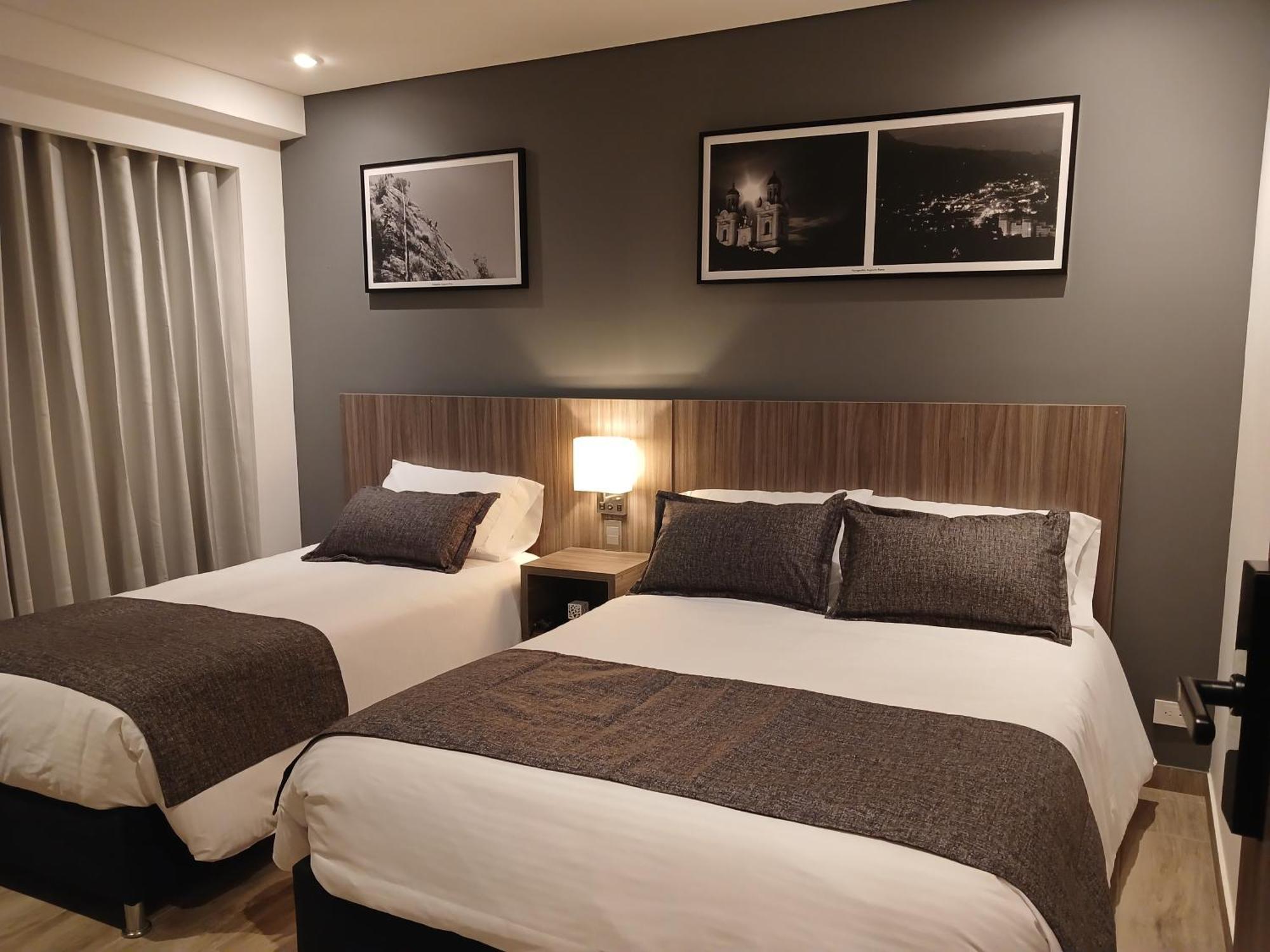Hotel Santino Jenesano Luaran gambar
